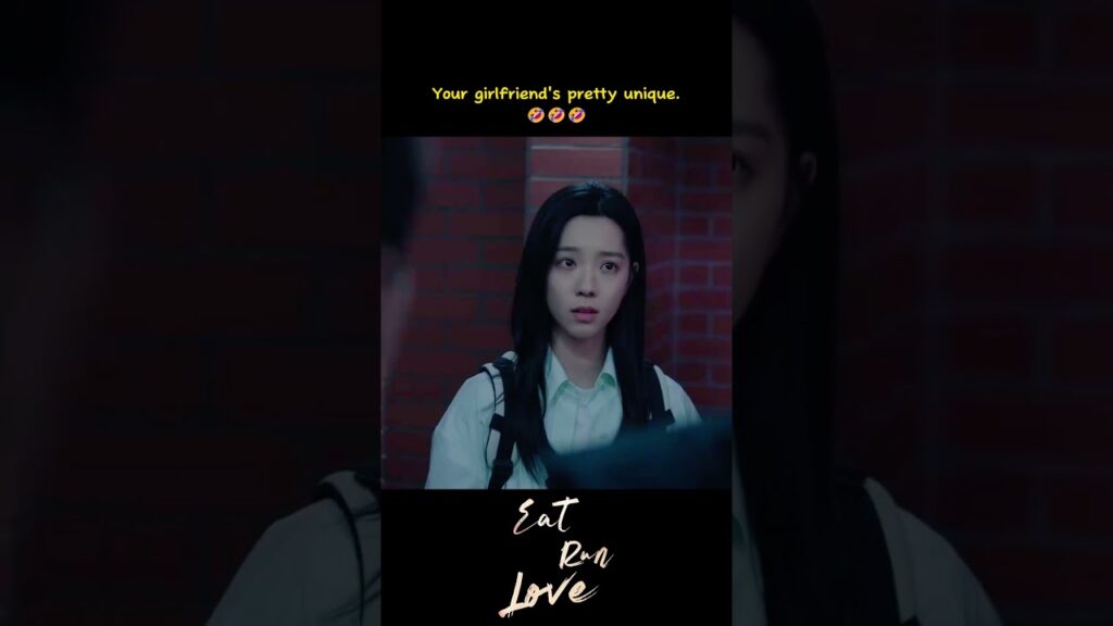 حبيبتك مميزة جداً 😆 #chenfeiyu  #EatRunLove #zhuangdafei  #لنأكل_و_نجري_و_نقع_بالحب