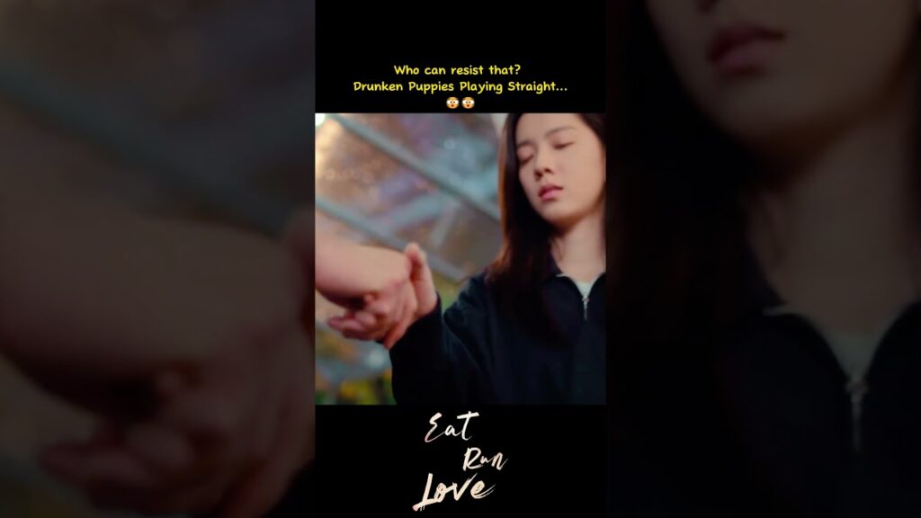 تريدين الهرب معي غداً !!  #chenfeiyu  #EatRunLove #zhuangdafei  #لنأكل_و_نجري_و_نقع_بالحب