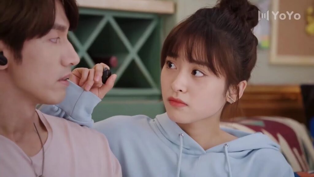 يتعرف على صديقتهاو يتلقى جميع الاسئلة❤️( عد نجومك المحظوظة )