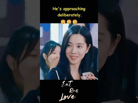 لنرى التوافق بيننا يا توأم روحي #chenfeiyu #EatRunLove #zhuangdafei #لنأكل_و_نجري_و_نقع_بالحب لنرى التوافق بيننا يا توأم روحي #chenfeiyu #EatRunLove #zhuangdafei #لنأكل_و_نجري_و_نقع_بالحب