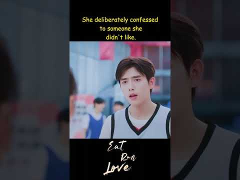 تتعمد الاعتراف اليهرغم انها لا تحبه  #chenfeiyu  #EatRunLove #zhuangdafei  #لنأكل_و_نجري_و_نقع_بالحب