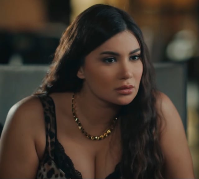 Hoda El Etreby HOT chest 🔥🥵