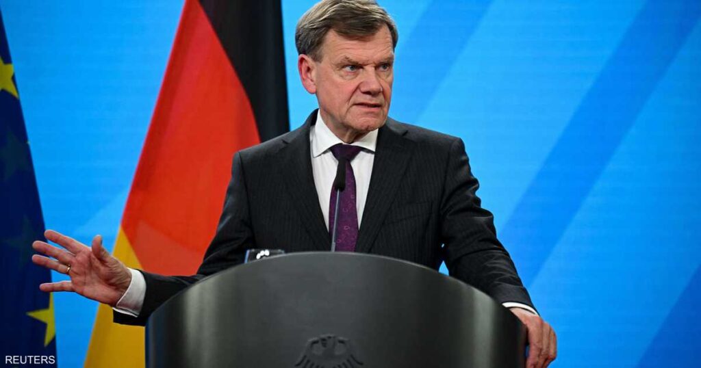 ألمانيا تتراجع عن لهجتها الحادة: نلتزم بأمن إسرائيل