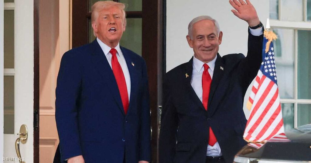 ترامب يأمر بوقف التنسيق مع إسرائيل بشأن “ضرب إيران” ترامب يأمر بوقف التنسيق مع إسرائيل بشأن "ضرب إيران"