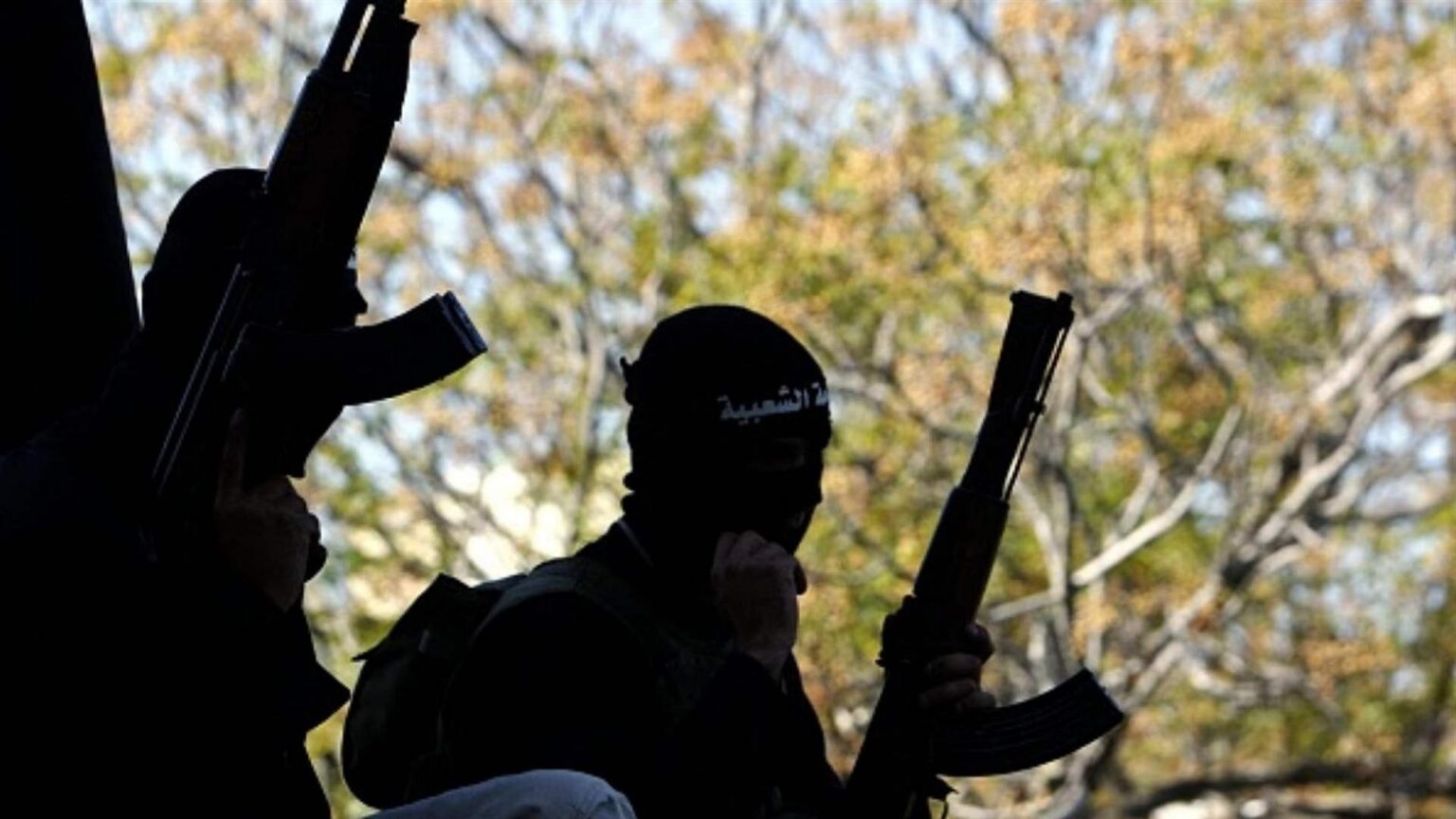 السلاح الثقيل إلى التسليم... ماذا عن البنادق والـRPG؟