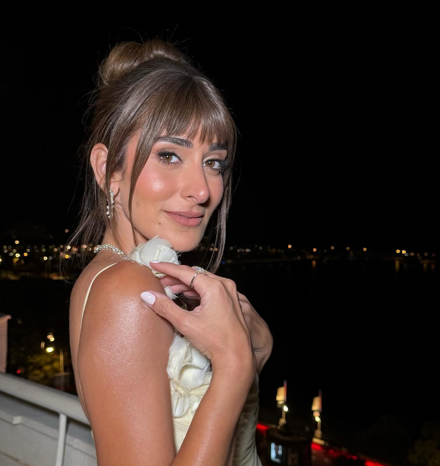 حنة أمينة خليل حنة أمينة خليل