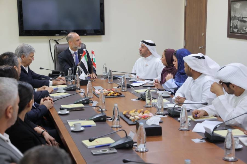 اجتماع رسمي وجولة ميدانية في المرفأ
