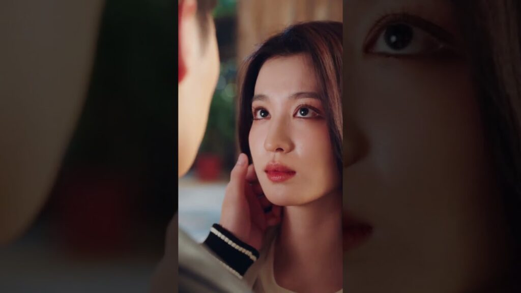 قبلة دافئة على الجبين ☺️ | ألعاب نارية في قلبي | Fireworks of My Heart | MangoTV Arabic