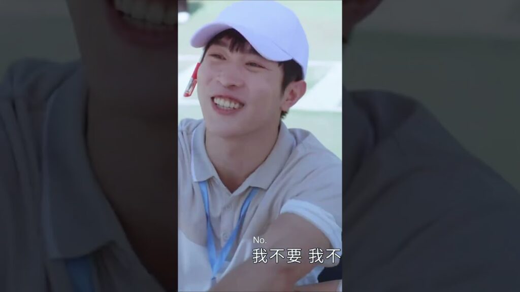 علاقة الاخوة المعتادة 🤣  #HiddenLove #حب_خفي #zhaolusi #VictorMa #youku #chenzheyuan