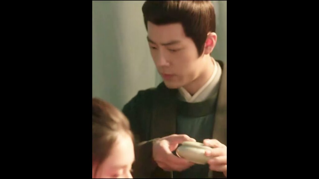 تصدمه في الحمام😆 #شياو_جان #xiaozhan #اسطورة_زانغ_هاي#zhangjingyi #肖战 #youku # 藏海传