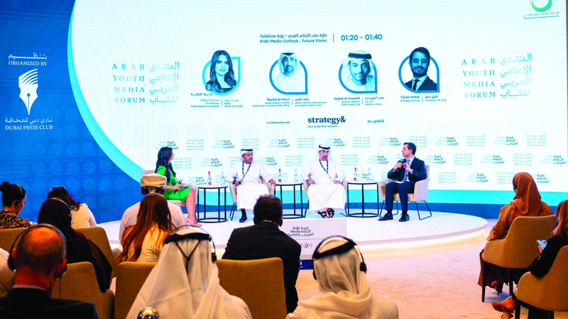 دبي تستشرف مستقبل الإعلام العربي جانب من الجلسة الحوارية بعنوان «نظرة على الإعلام العربي – رؤية مستقبلية». من المصدر