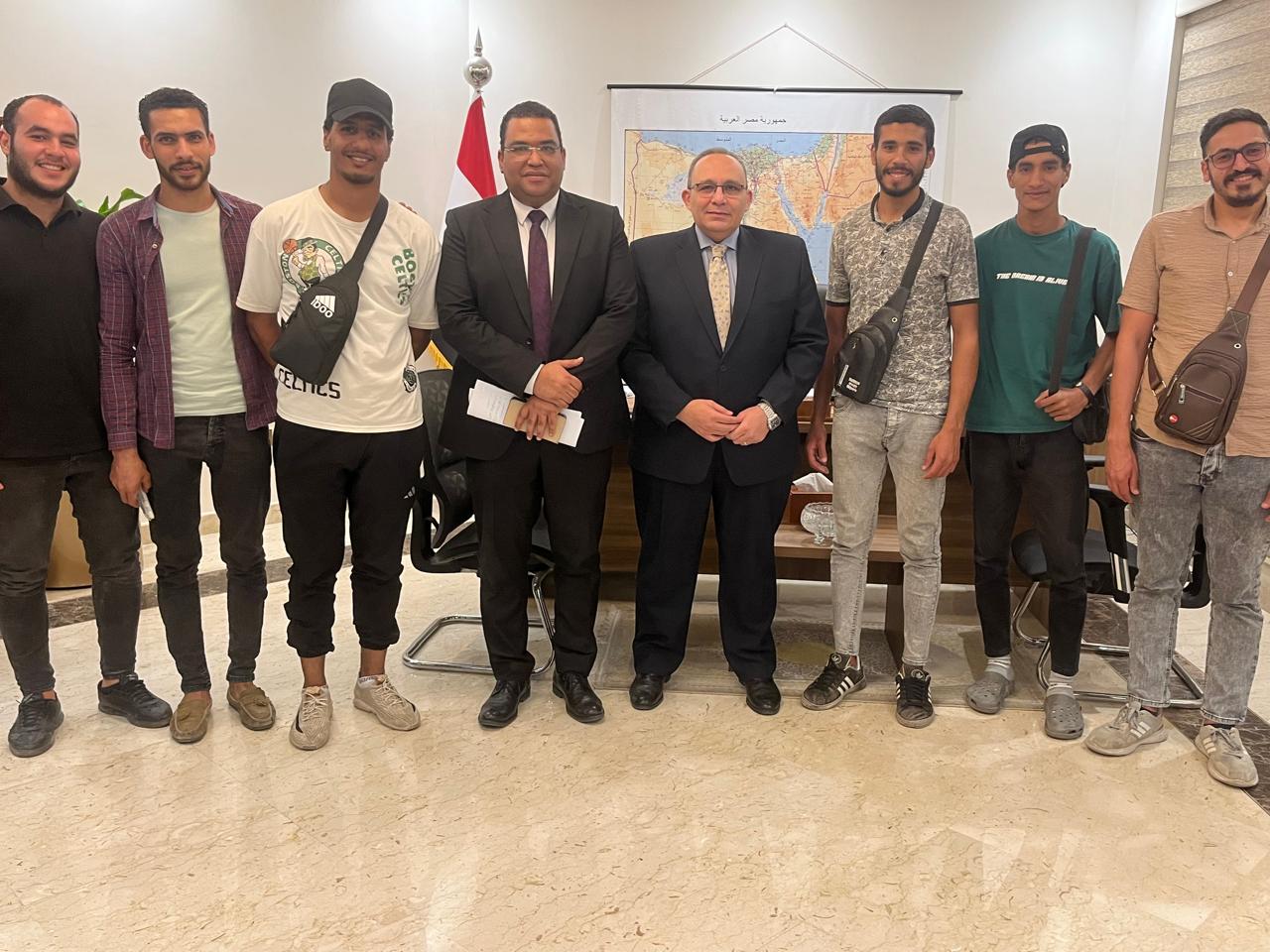 dd184f2e-8eb8-4895-a11e-3af476dbe623 dd184f2e-8eb8-4895-a11e-3af476dbe623