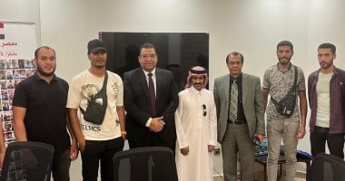 وزير العمل يعلن تطورات إيجابية بشأن عامل مصرى عنفه صاحب عمل سعودى وزير العمل يعلن تطورات إيجابية بشأن عامل مصرى عنفه صاحب عمل سعودى