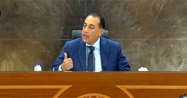 مدبولى: رئيس الجمهورية وجه بالإجراءات القانونية ضد المسئولين عن أزمة البنزين