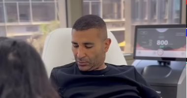 أحمد سعد يزيل التاتو: ابتديت رحلة وشايف إن ده أحسن القرارات اللى أخدتها