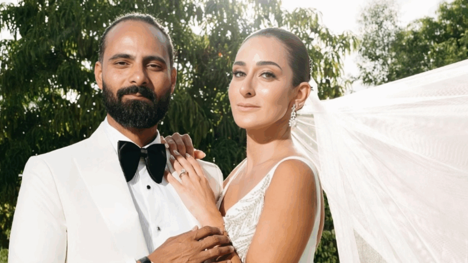 وسط تكتم شديد.. أمينة خليل تحتفل بزفافها على أحمد زعتر (صور) - إرم نيوز