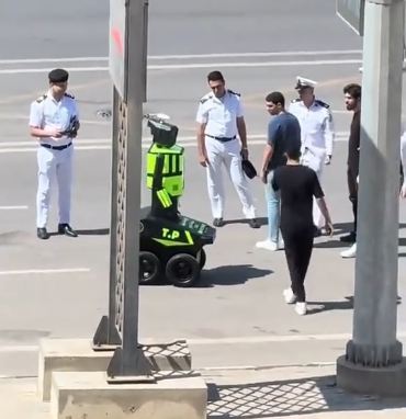 9f64ffa1-cd84-4a55-844f-d9f54572439f