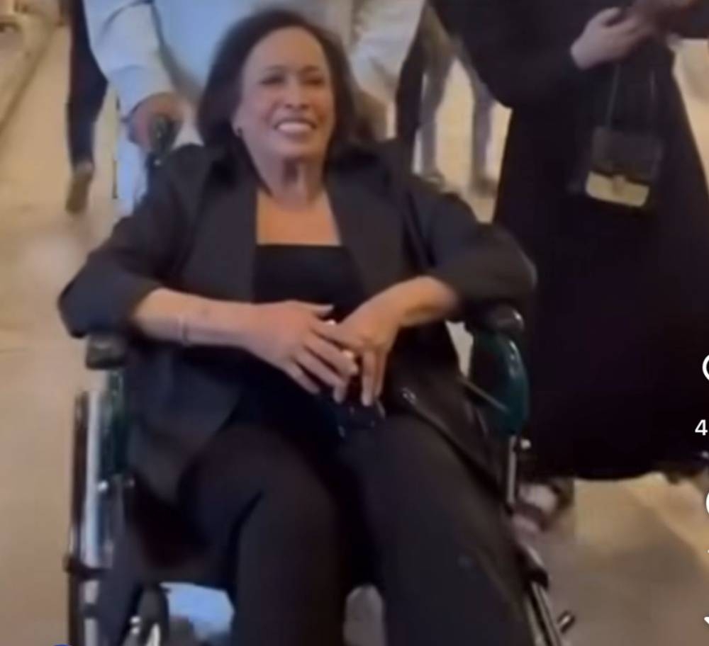 في أحدث ظهور من بغداد.. حياة الفهد على كرسي متحرك - أخبار السعودية