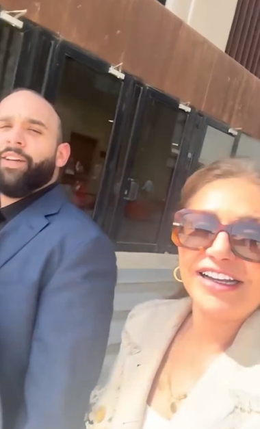 ليلى علوى مع ابنها خالد