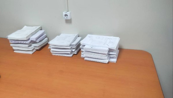 أول صور لـ تجهيز كراسات امتحانات الشهادة الإعدادية من داخل الكنترولات