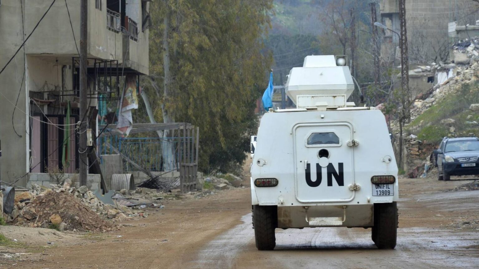 اعتداءات على "اليونيفيل" تُحرج لبنان... ماذا عن "التّجديد"؟