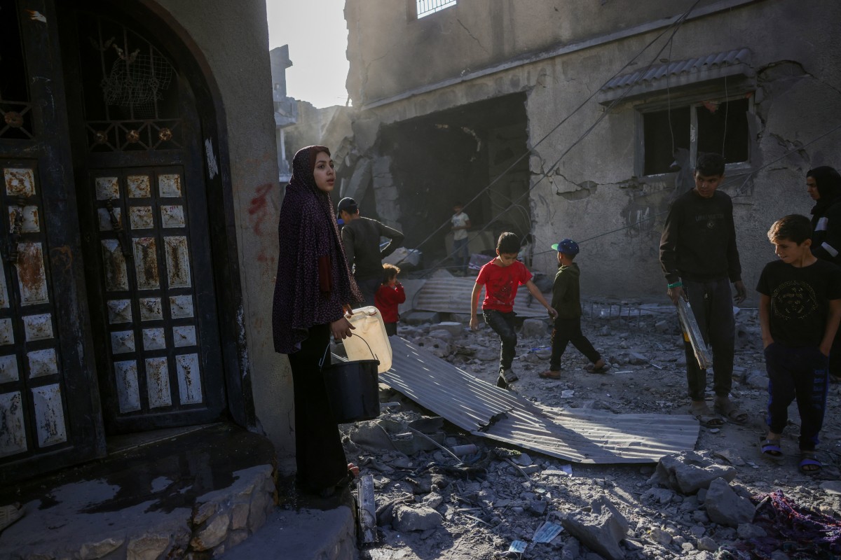 القصف الإسرائيلي على غزة (أ ف ب). 