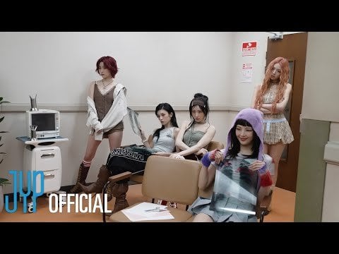 Itzy - الألبوم العاشر المصغر: Girls Will Girls (Jacket & Trailer تصوير خلفها) [ENG SUB]
