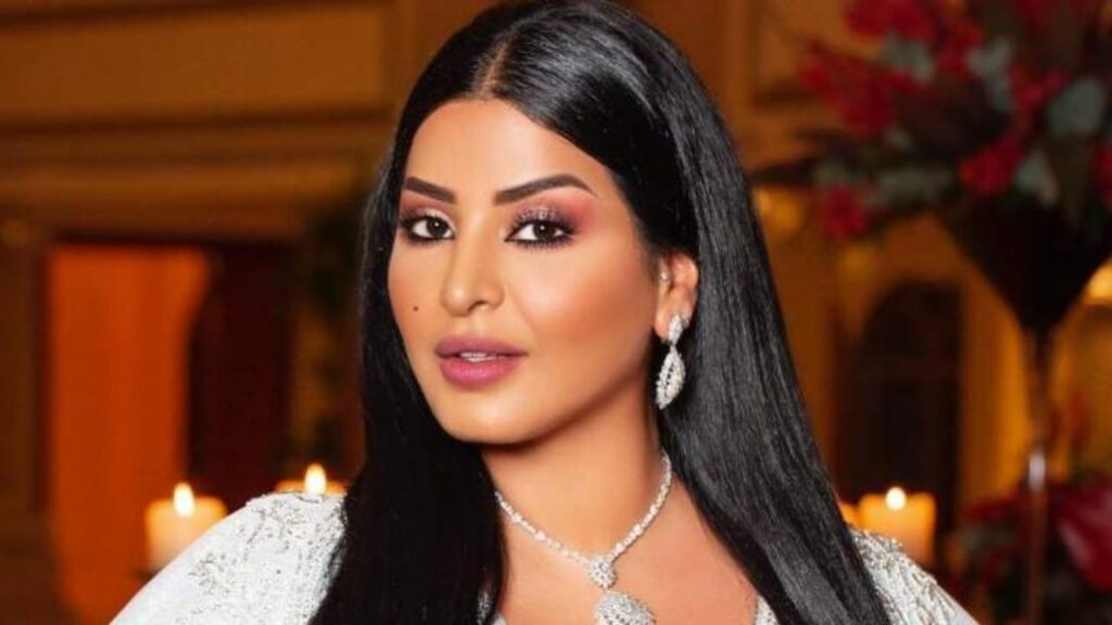 المصارع ألبرتو ديل ريو يعتدي على والد منافسه خلال برنامج تلفزيوني