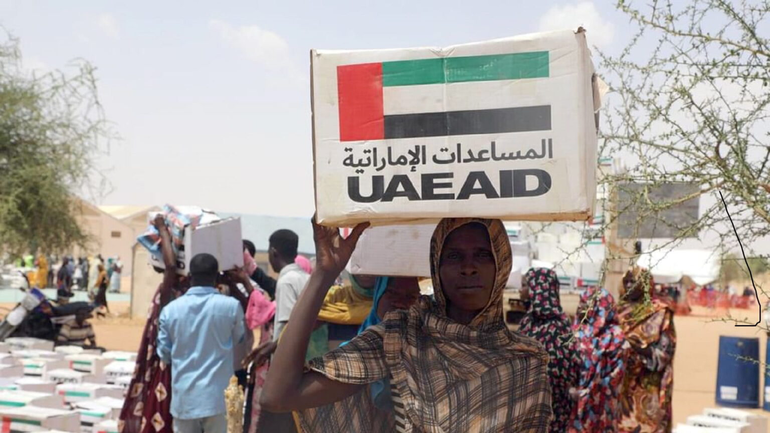 الإمارات تقدم 3 آلاف سلة غذائية لدعم اللاجئين السودانيين في تشاد