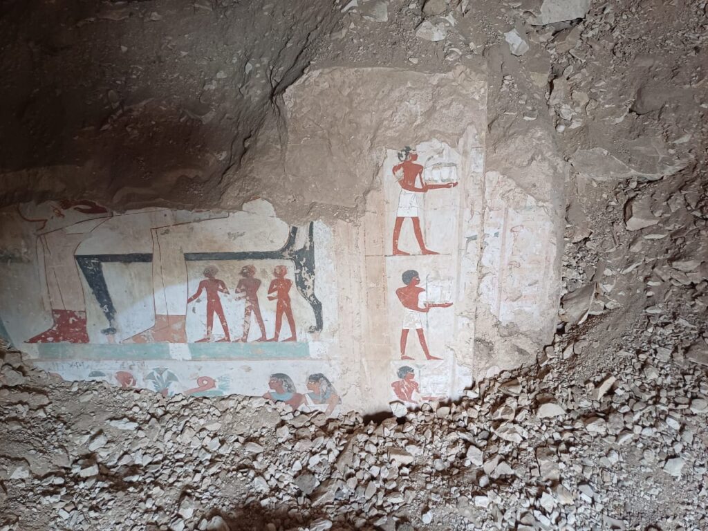 ثلاث مقابر فرعونية من عصر الدولة الحديثة تفتح أبواب التاريخ في قلب البر الغربي بالأقصر| شاهد