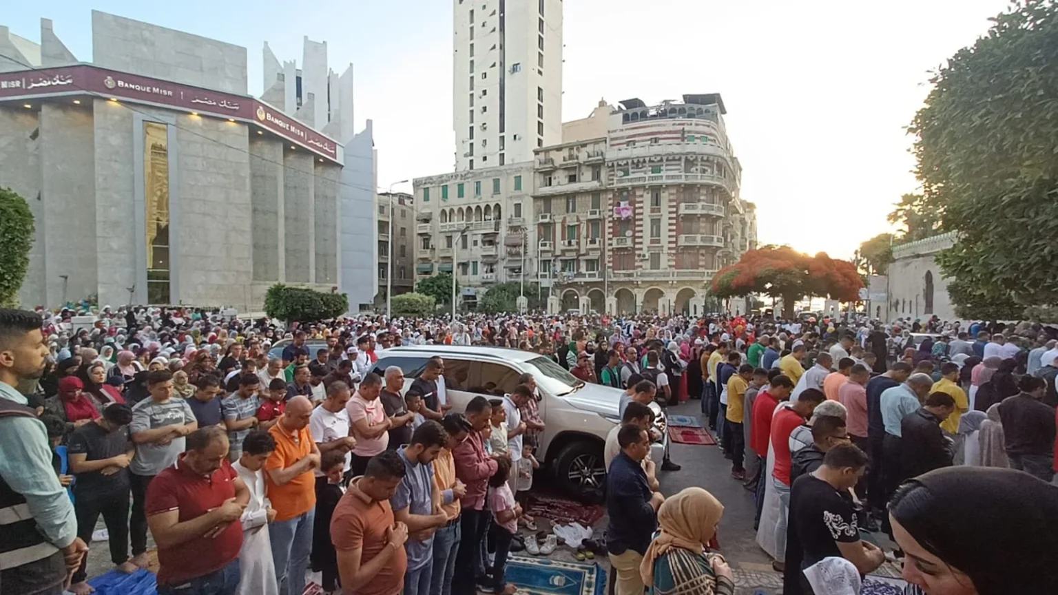تابع التوقيت بدقة الآن.. موعد صلاة عيد الأضحى في تونس حسب التقويم