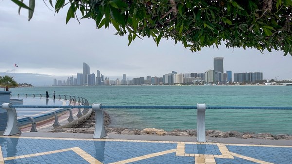 توقعات: طقس صحو ورياح تثير الغبار أحيانا غدا توقعات: طقس صحو ورياح تثير الغبار أحيانا غدا