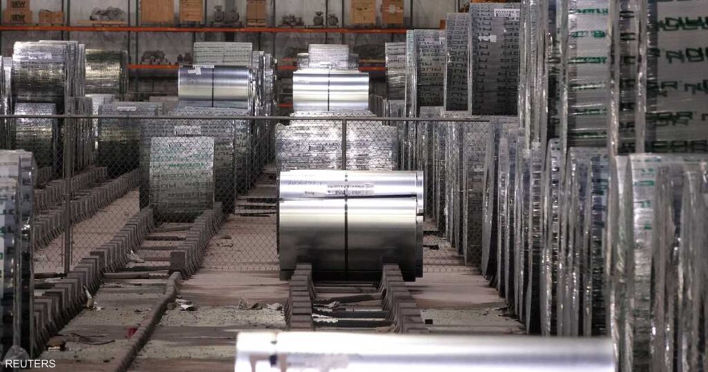 رسوم ترامب تشعل الألومنيوم.. هل يصل إلى 3000 دولار؟ رسوم ترامب تشعل الألومنيوم.. هل يصل إلى 3000 دولار؟