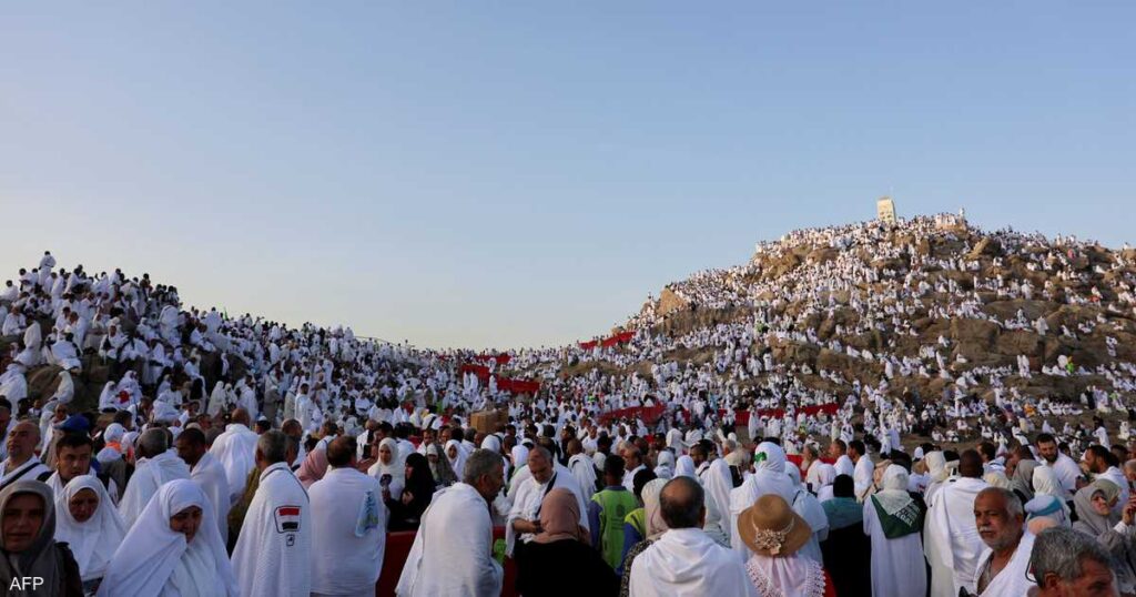 بالأرقام.. كشف أعداد ضيوف الرحمن في حج 2025 بالأرقام.. كشف أعداد ضيوف الرحمن في حج 2025