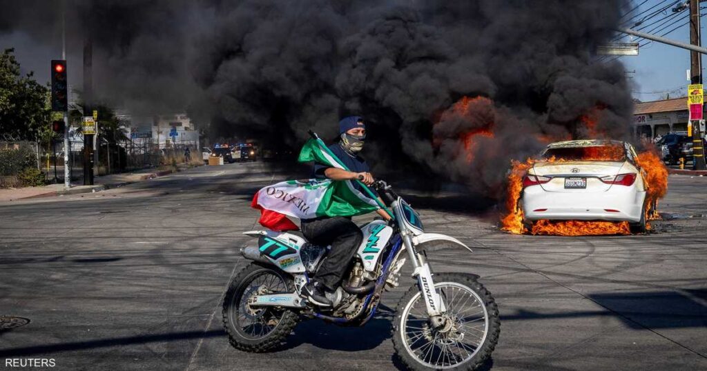 ترامب يواجه احتجاجات لوس أنجلوس بألفي عنصر من الحرس الوطني