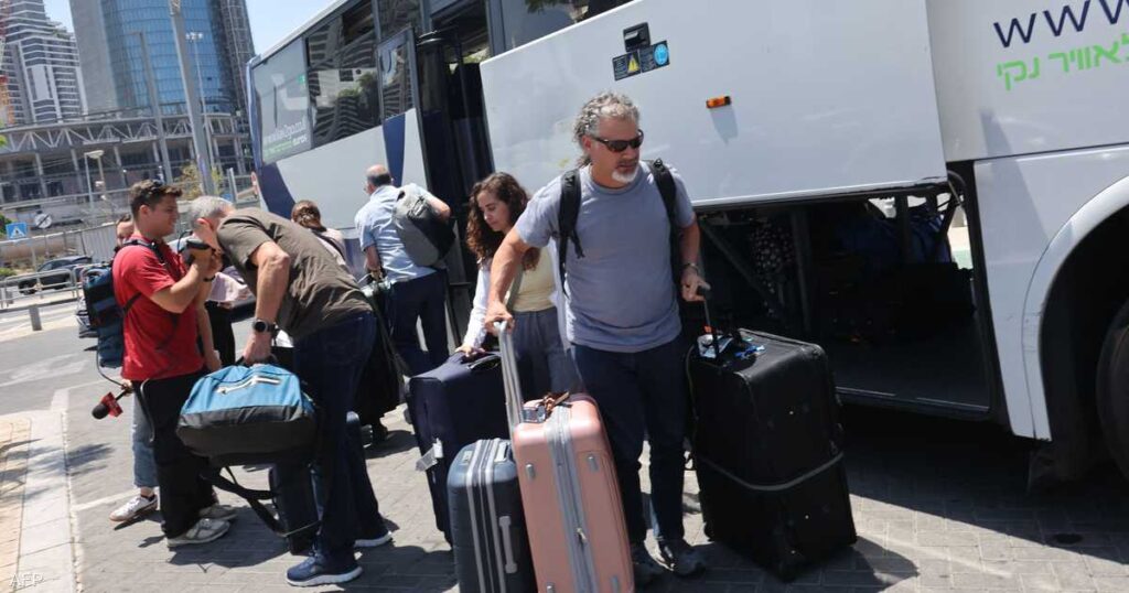 وسط تصاعد التوتر.. دول تطلب مساعدة مصر لإجلاء رعاياها