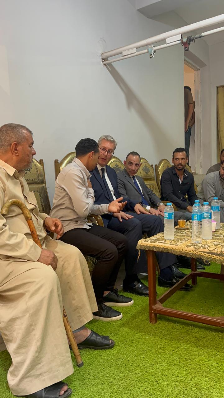 جو عائلي وحديث مع نجل الشهيد البطل داخل المنزل