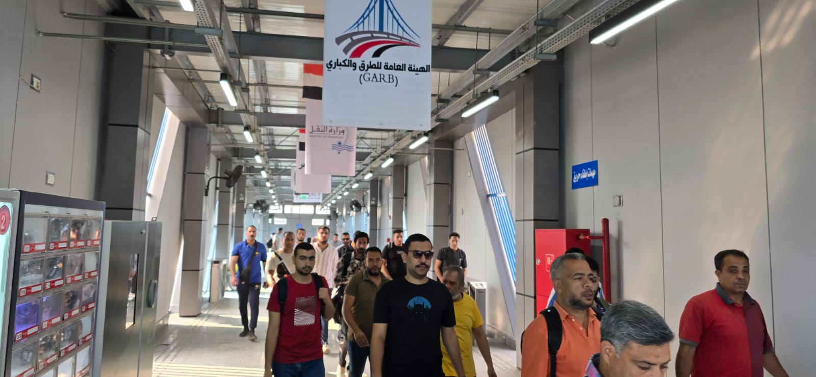 إقبال كبير من المواطنين فى ثالث أيام تشغيله للجمهور إقبال كبير من المواطنين فى ثالث أيام تشغيله للجمهور