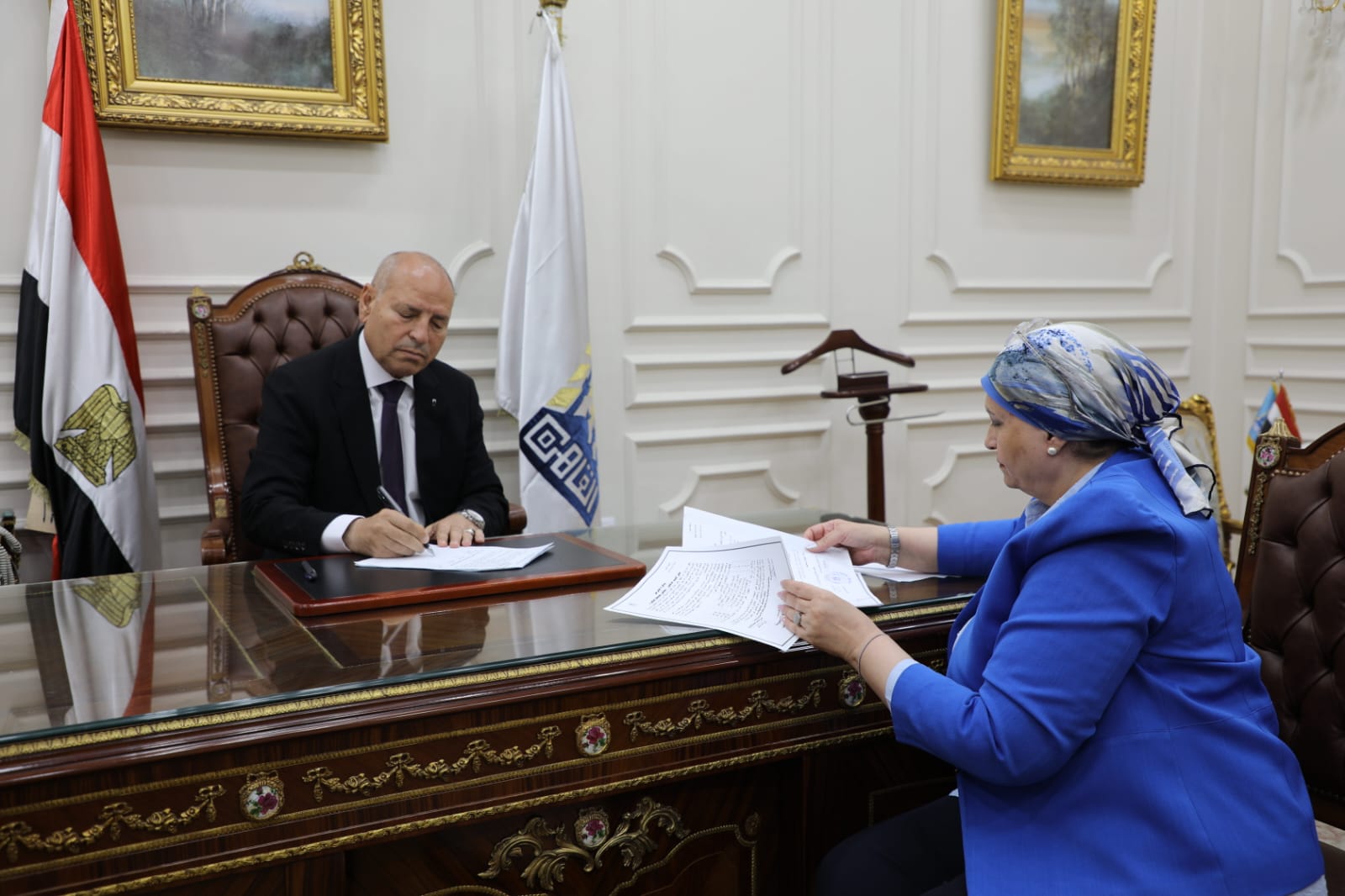 محافظ القاهرة يعتمد تنسيق القبول بالثانوى العام