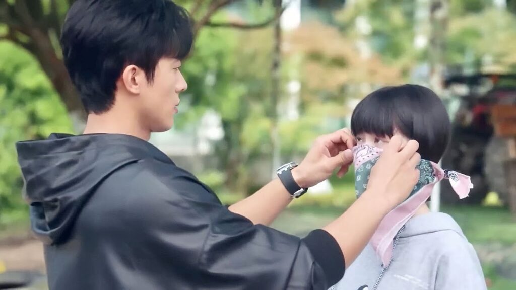 لا أريدك ان تتأذي لذا قفـي خلفـي ❤️( احبني و احب صوتي ) لا أريدك ان تتأذي لذا قفـي خلفـي ❤️( احبني و احب صوتي )