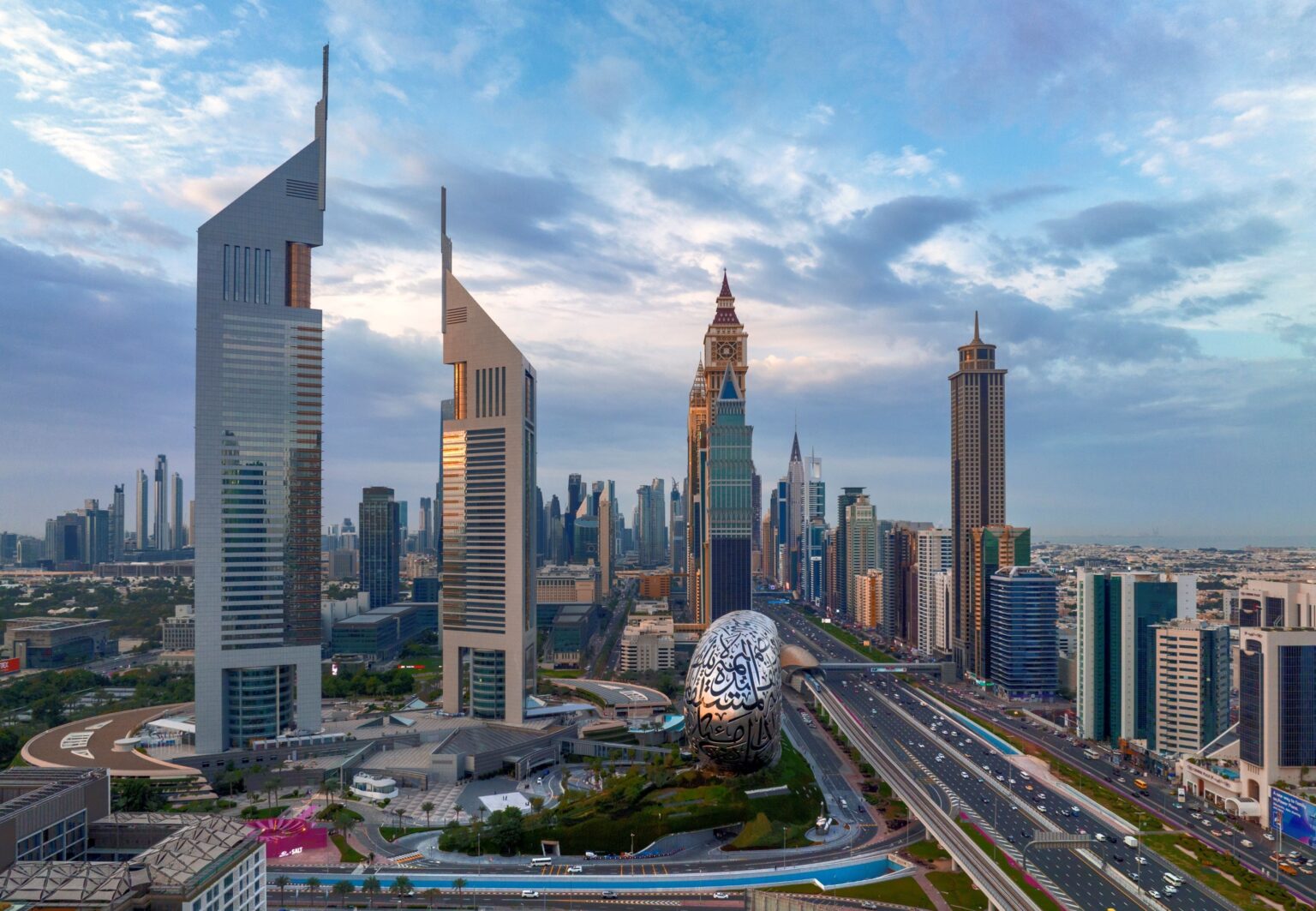 طقس الإمارات غدا.. غائم جزئيا مع فرصة أمطار وارتفاع تدريجي في الحرارة طقس الإمارات غدا.. غائم جزئيا مع فرصة أمطار وارتفاع تدريجي في الحرارة