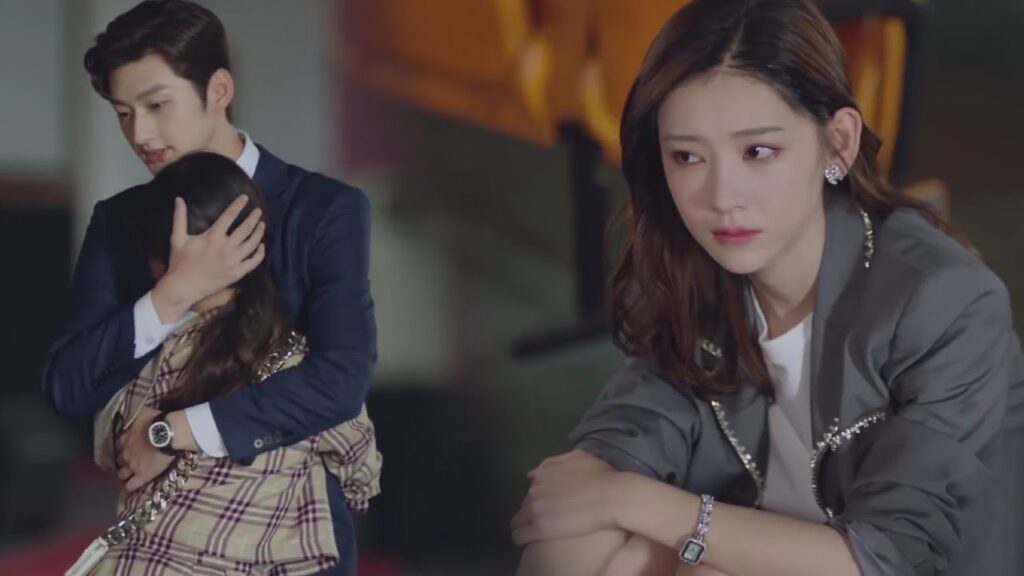 يتخلى عن الرئيسـة الأنيقة الجميلـة و يذهب مع فتاة لم تتخرى من الثانوية 🔥( ارجوك اطمئن يا سيد لينغ )