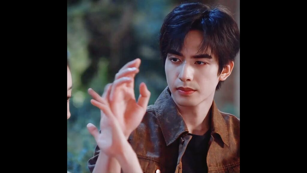 💔💔 #songweilong #liuhaocun #thesevenrelicsofillomen #الآثار_السبع_المشؤومة #七根心简 #youku #shorts