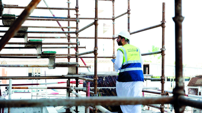 بلدية دبي تُوقف مكتبين استشاريين لمخالفتهما ضوابط المهنة بلدية دبي تُوقف مكتبين استشاريين لمخالفتهما ضوابط المهنة