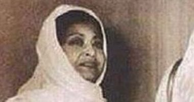 شاهد نجمات الزمن الجميل خلال أداء مناسك الحج