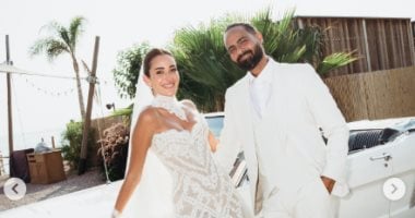 أمينة خليل تحتفل بزواجها فى اليونان بصحبة الأهل والأصدقاء.. فيديو وصور أمينة خليل تحتفل بزواجها فى اليونان بصحبة الأهل والأصدقاء.. فيديو وصور