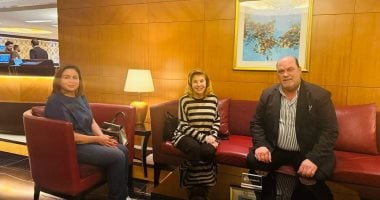 نقيب الفنانين العراقيين يطمئن على إلهام شاهين وهالة سرحان بعد تعذر رجعوهما لمصر نقيب الفنانين العراقيين يطمئن على إلهام شاهين وهالة سرحان بعد تعذر رجعوهما لمصر
