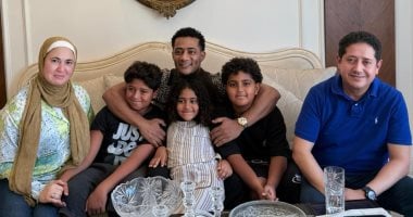 محمد رمضان يعلن انتهاء أزمة نجله والصلح: كل اللي فات إشاعات على وعمر إخوات