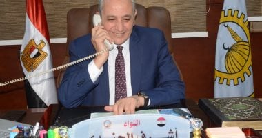 محافظ الغربية يهنئ أوائل الشهادة الإعدادية هاتفيا:أنتم فخر للمحافظة محافظ الغربية يهنئ أوائل الشهادة الإعدادية هاتفيا:أنتم فخر للمحافظة