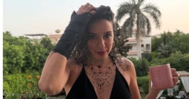 سارة عبد الرحمن عن رسومات جسدها: استخدمت الحنة لمصريتها وأصالتها سارة عبد الرحمن عن رسومات جسدها: استخدمت الحنة لمصريتها وأصالتها